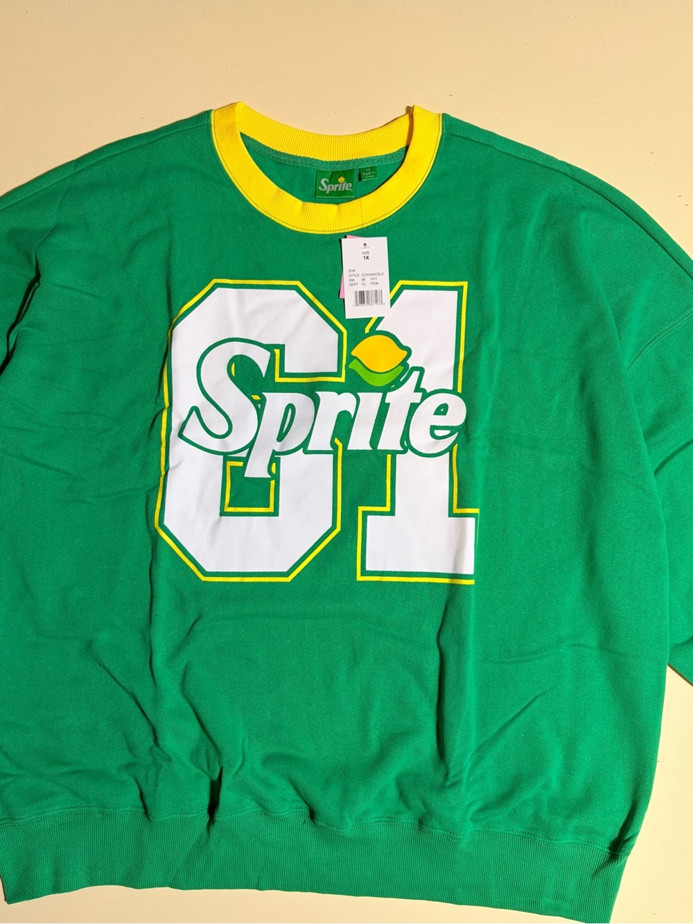 Sprite Women’s Oversized Graphic Crewneck Sweatshirt Green Yellow Size 1X NWT - Picture 3 of 7